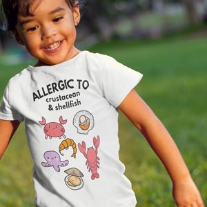 Camiseta infantil con alergia a crustáceos y mariscos, camiseta gráfica para niños con alergia alimentaria, camisetas para niños pequeños con alergia, monos para alergias