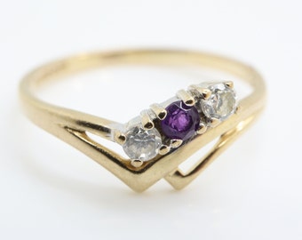 Vintage 9Ct Gold Amethyst & Cubic Zirconia Crossover Ring, Size 14.5