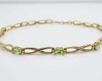 Stunning 10ct Yellow Gold Infinity Links Peridot 7'' Bracelet