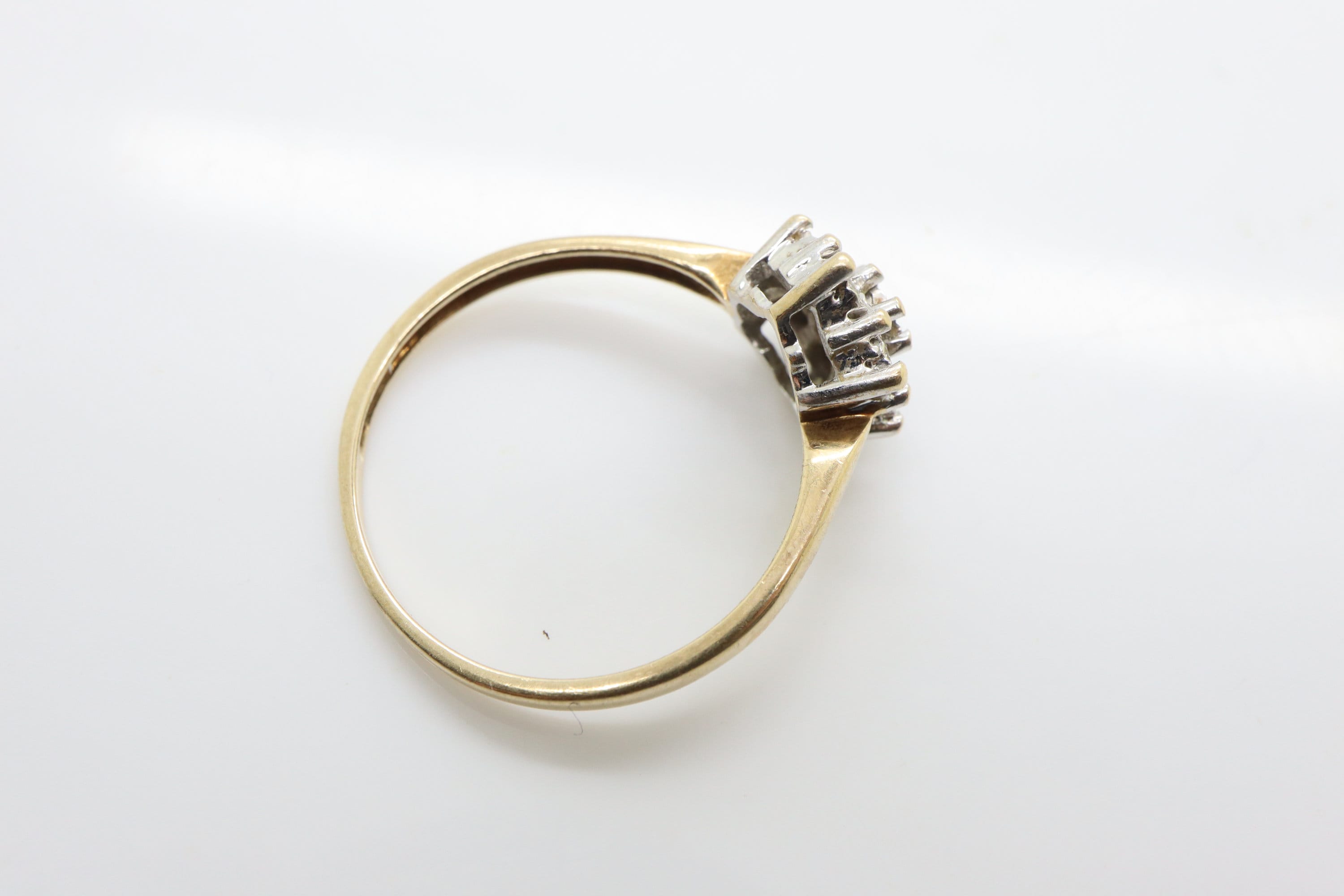 Vintage 9ct Yellow Gold Diamond Cluster Ring, Size 13 - Etsy Vintage 9ct Yellow Gold Diamond Cluster Ring, Size 13 - Etsy