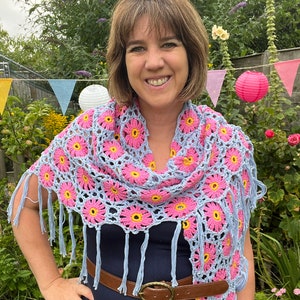 Crochet Shawl, Crochet Wrap, Crochet Shawl Pattern, Crochet Wrap Pattern, Crochet Scarf Pattern, Granny Squares, Crochet Shrug Pattern,