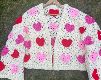 Modello giacca all'uncinetto, modello giacca Grandma Square, modello cardigan Grandma Square, uncinetto Grandma Square, modello cardigan all'uncinetto