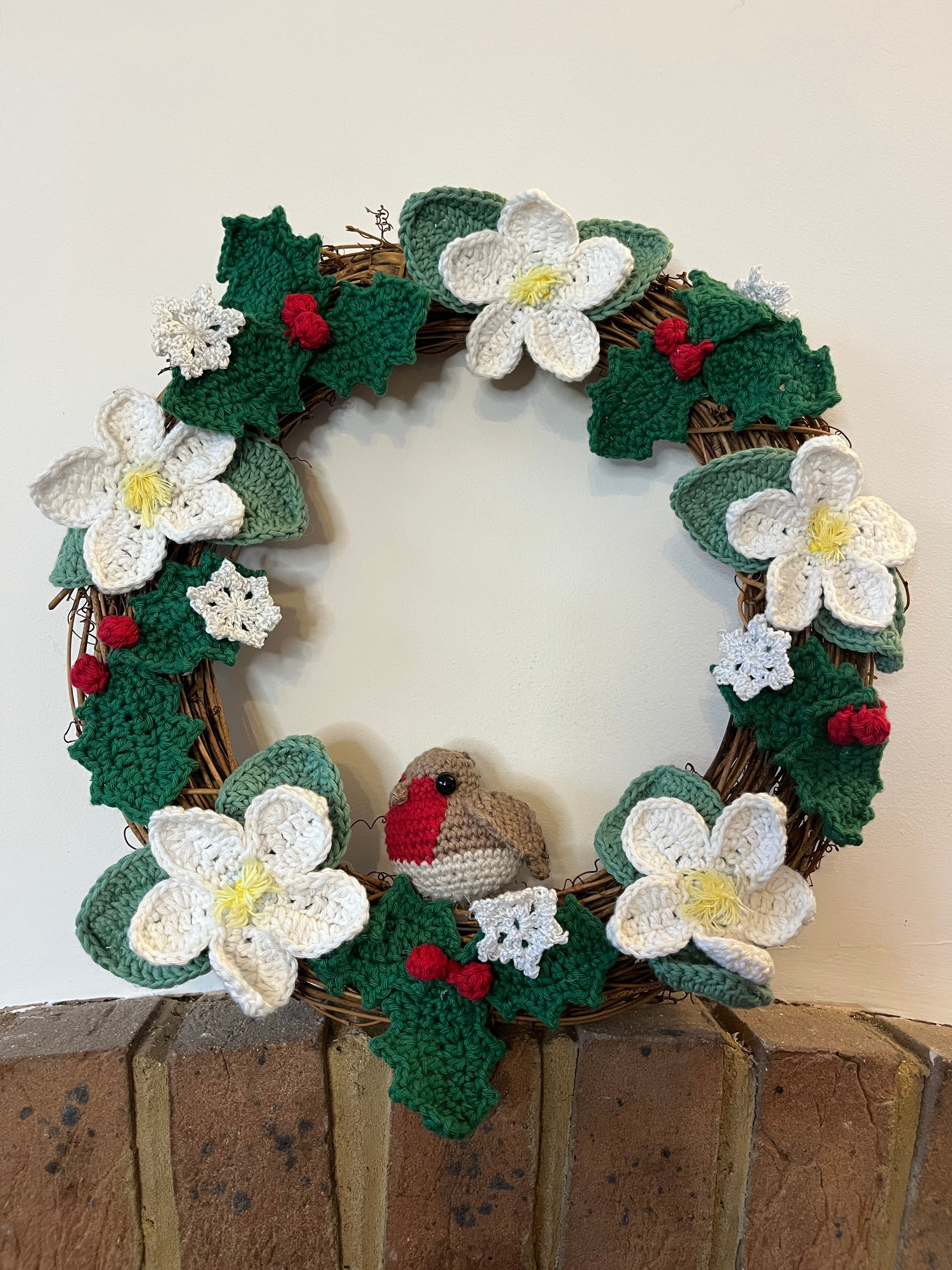 クリスマスリース、かぎ針編みリース、かぎ針編みクリスマスリース