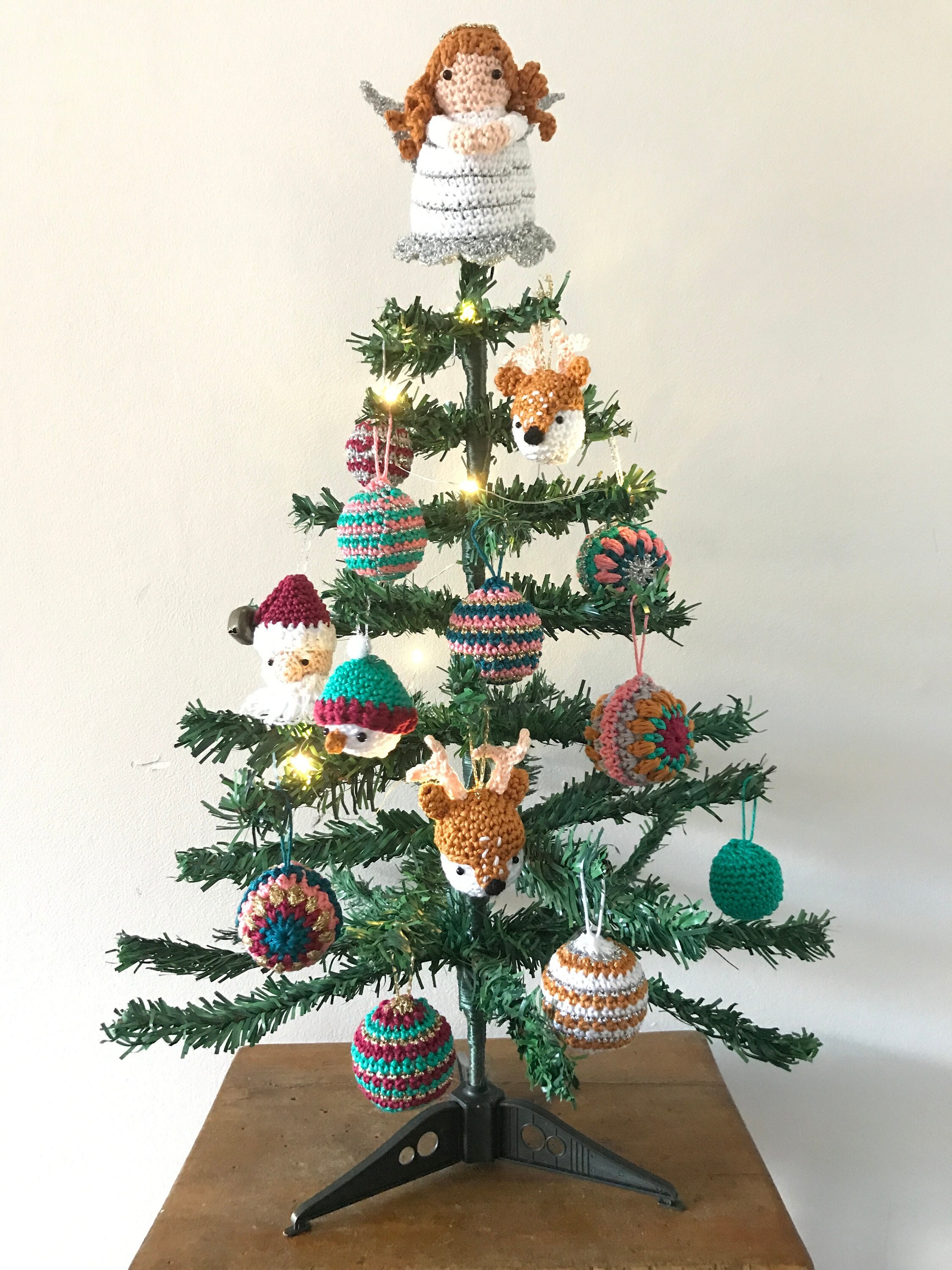 DIY Häkel Weihnachtsbaum Set - Komplettset Für Anfänger In Rot/Grün