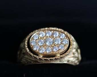 Vintage diamond signet diamond ring 18k gold ring size 6.5