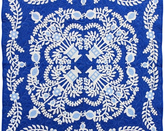 Floral Baskets Hand Applique Wall Sized FINISHED QUILT - Blue and white