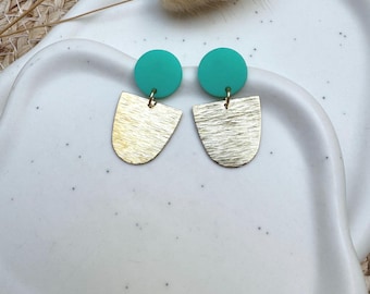 Handmade stud earrings made of polymer clay and brass – Modern statement earrings, lightweight & unique