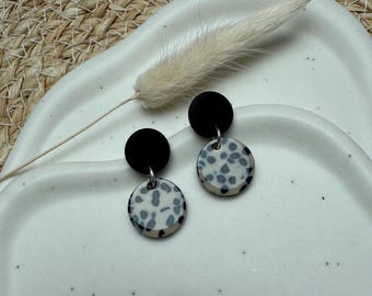 Handmade earrings in clay and acetate, black & Dalmatian | Round statement earrings | Lightweight and stylish | Gift for her