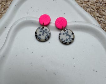 Handmade earrings made of clay and acetate | Neon & Dalmatian | Round statement earrings | Lightweight and stylish | Waterproof | Gift