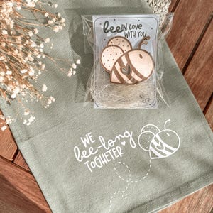 SVG + PDF (autostampante) inclusa licenza commerciale - Pacchetto - Palloncino luminoso - Ape con amore - Ape - Regalo - Laser - Plotter