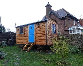 Garden Bolt-Hole Shepherds Hut