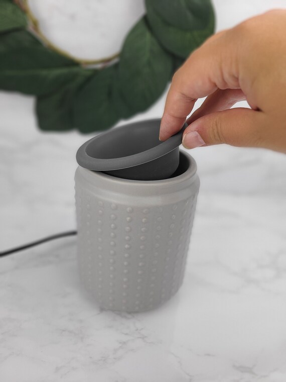 Grey Hobnail Soy Wax Melts and Wax Melter Warmer Bundle removeable Silicone  Flip Dish Includes One Soy Wax Melts Bundle Hand Poured 