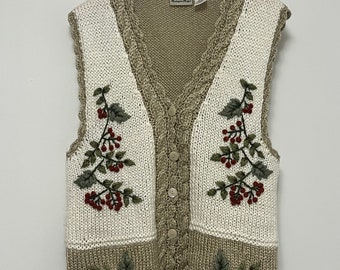 Huntington Ridge vest floral embroidery