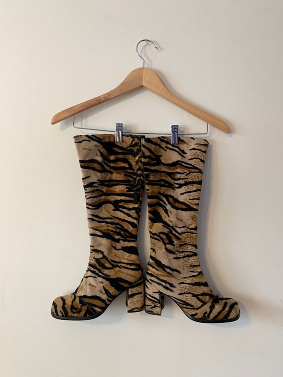 Aldo chunky heel best sale boots