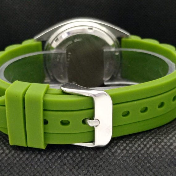 Vintage Seiko 5 Automatic 7019a Japan Mens Day/date Green