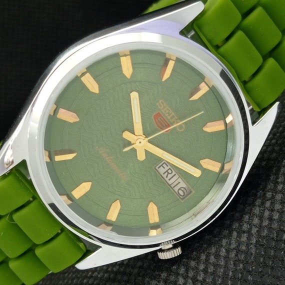 Seiko 5 automatic green sale