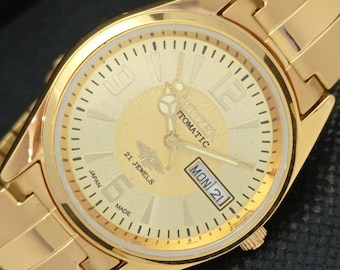 Vintage unbenutzte Citizen Automatik 8200 Japan Herren Tag/Datum vergoldete goldene Zifferblattuhr 588b-a310496-4