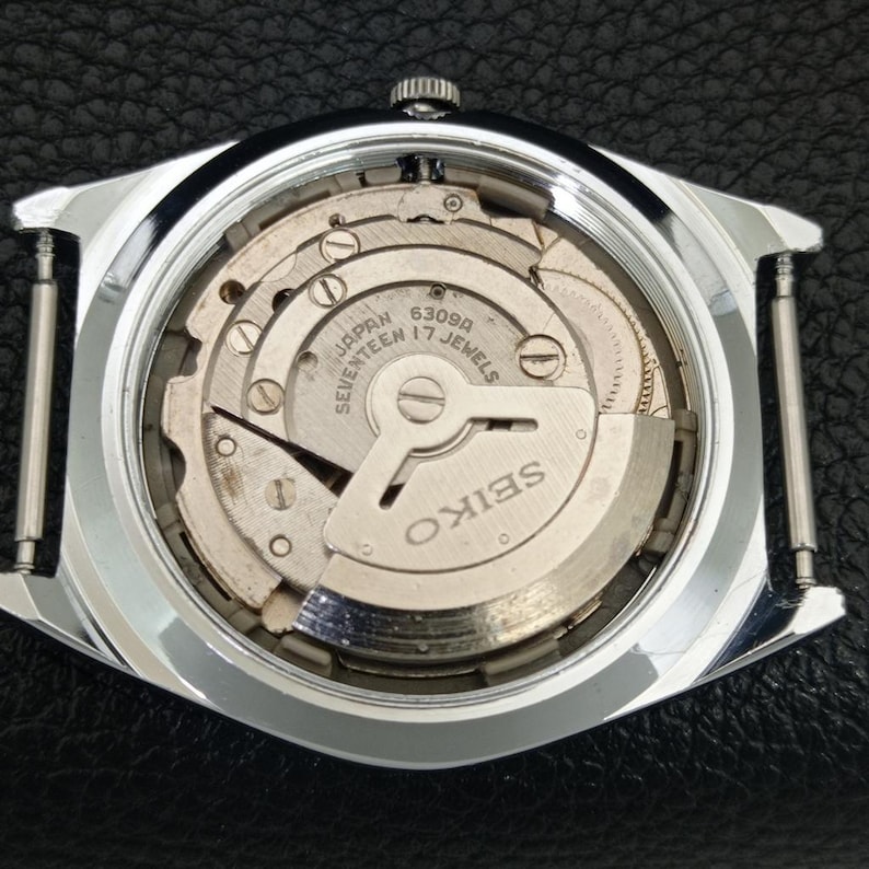 Vintage Seiko 5 Automatic 6309a Renoverad Japan Herrarmbandsur med dag/datum, grön urtavla och transparent baksida a442196-1 bild 10