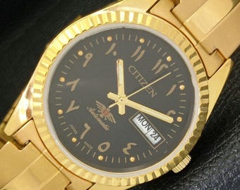 Vintage Citizen CQ Women Gold Plated Round Gold Black Watch  display picture 3