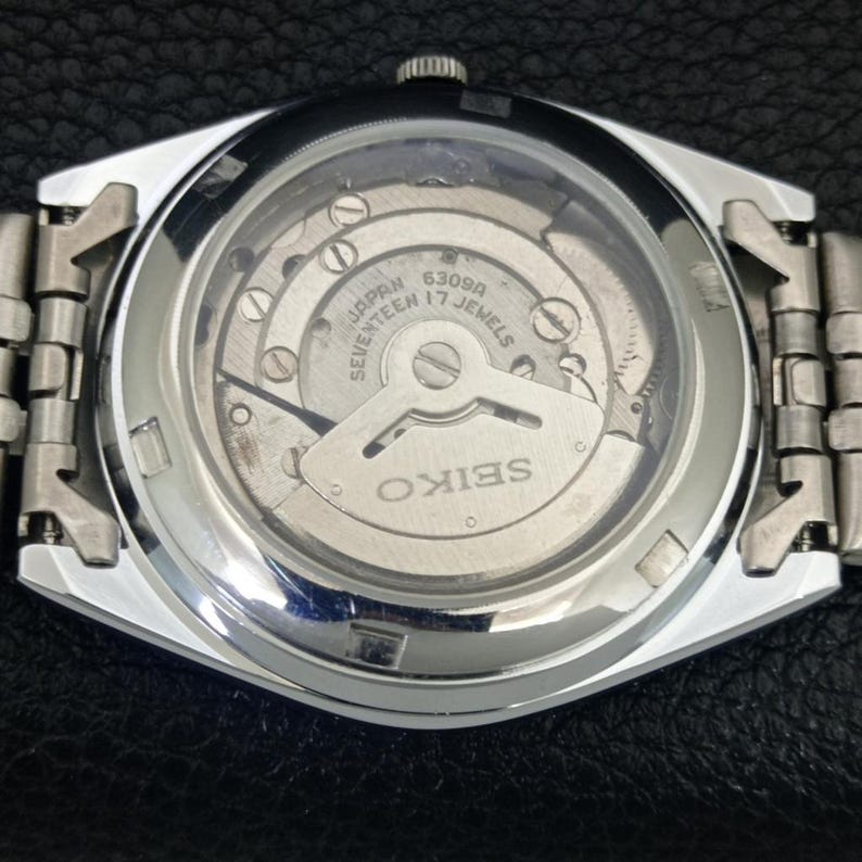 Vintage Seiko 5 Automatic 6309a Refurbished Japan Mens Day/Date Roman Figure Black Color Dial Transparent Back Jubilee Strap Watch a442119-1 image 9