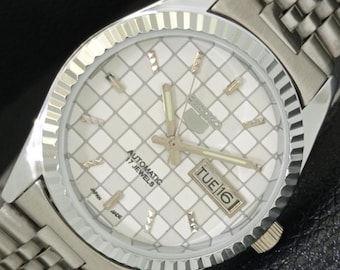 vintage Seiko 5 6309a Japon pour homme, jour/date, automatique remis à neuf, cadran blanc, dos transparent, montre-bracelet a440363-1