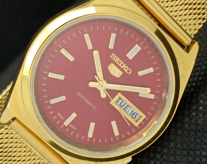 Saashi Gold Stainless Steel Date Watch