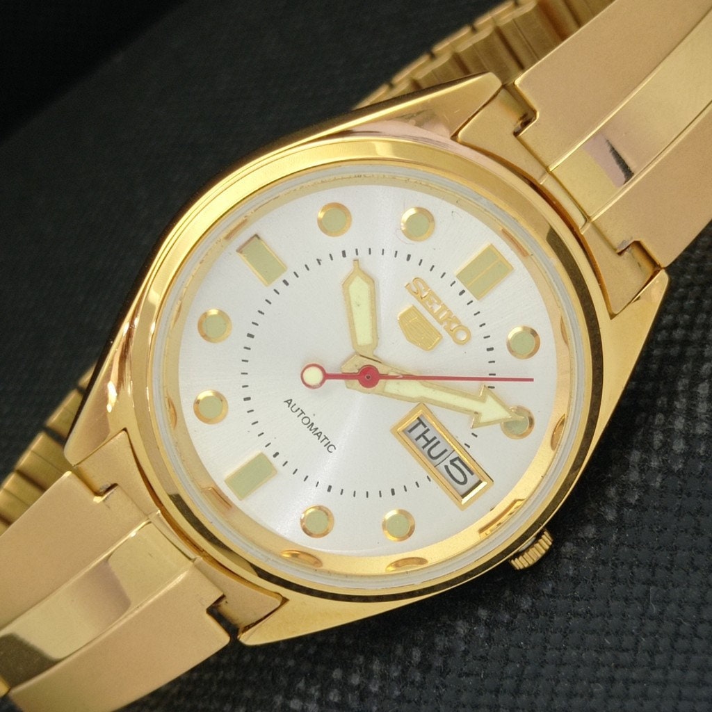 Kinetic automatic cheap watch