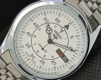 Orologio Seiko 5 automatico vintage rinnovato 6309a Giappone da uomo con giorno/data quadrante bianco 610e-a318612-4