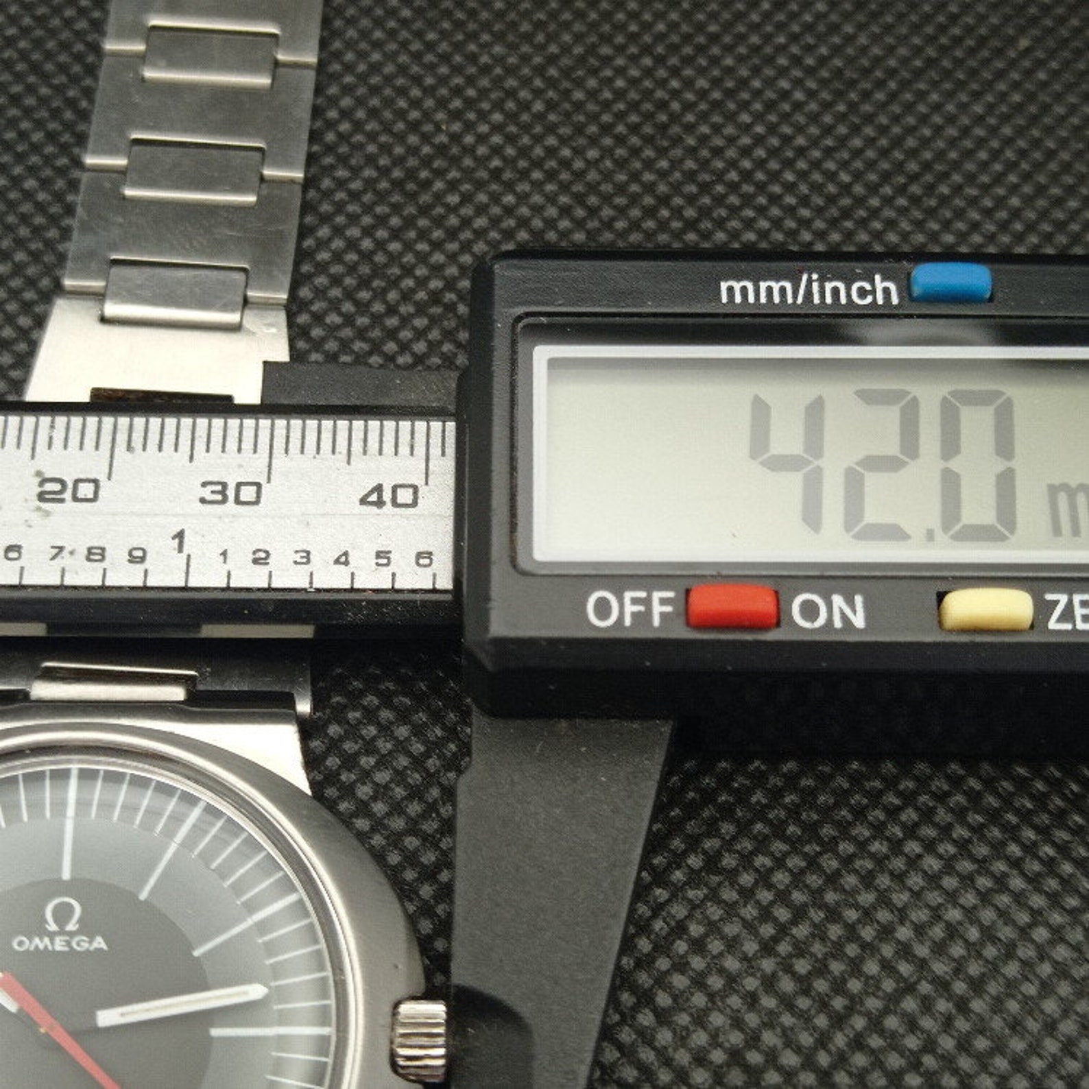Vintage Omega Geneve Dynamic Winding Swiss | Cal | 601 | Mens Black ...