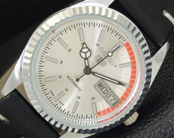 Japan Vintage Seiko 5 Automatic 6309a Refurbished Mens Day/Date Silver Color Dial Transparent Back Wrist Watch a440706-1