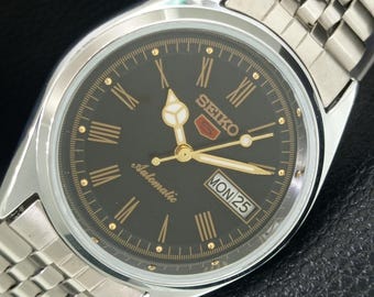 vintage Seiko 5 Automatique 6309a Japon Remis à Neuf Pour Hommes Jour/Date Chiffre Romain Cadran Noir Transparent Montre-Bracelet A442119-1