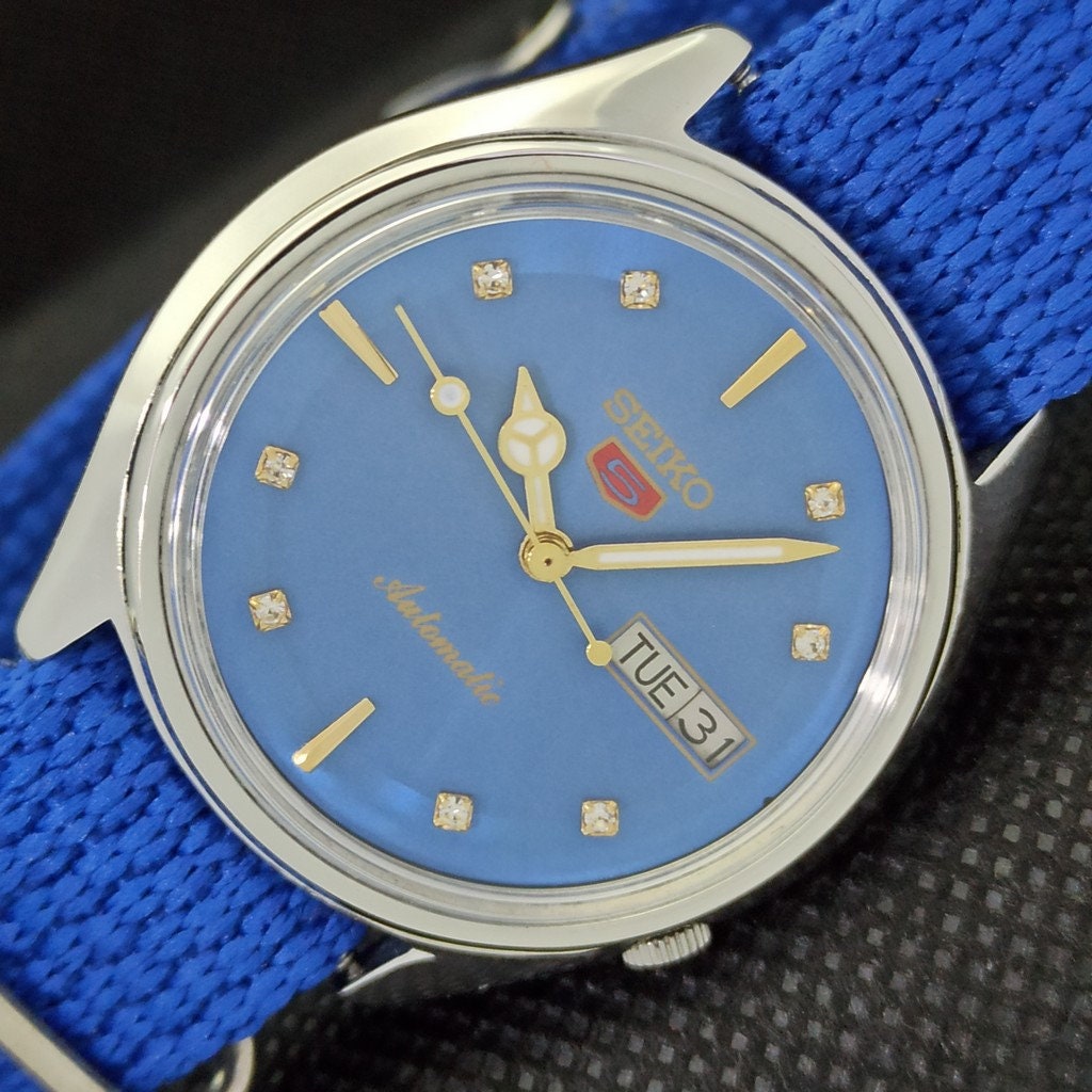 Buy Old Vintage Seiko 5 Automatic 7009a Japan Mens Day date Blue