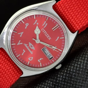 Vintage Citizen automatic 8200 Japan mens day/date arabic red watch 534b-a280889-1