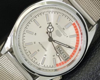 Japan Vintage Seiko 5 Automatic 6309a Refurbished Mens Day/Date Silver Color Dial Transparent Back Wrist Watch a441092-1