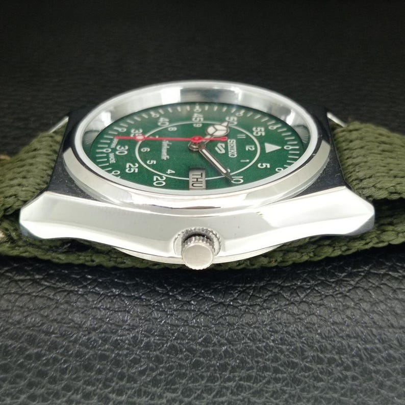 Vintage Seiko 5 Automatic 6309a Renoverad Japan Herrarmbandsur med dag/datum, grön urtavla och transparent baksida a442196-1 bild 6