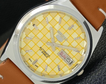 Vintage Seiko 5 Automatic 6309a Japonia Odnowiony Męski Zegarek Na Rękę Dzień/Data Żółta Tarcza Przezroczysty Tył a440219-1