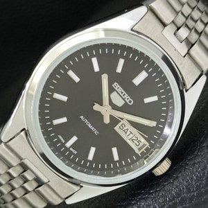 Refurbliert Vintage Seiko 5 Automatik Japan 6309a Herren Day/Date Schwarze Farbe Zifferblatt Transparente Rückseite Armbanduhr A440618-1