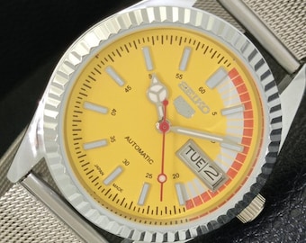 Odnowiony zegarek na rękę Seiko 5 Automatic 6309a z Japonii, z żółtym kolorem tarczy i przezroczystym tyłem, z datą i datą, a440676-1