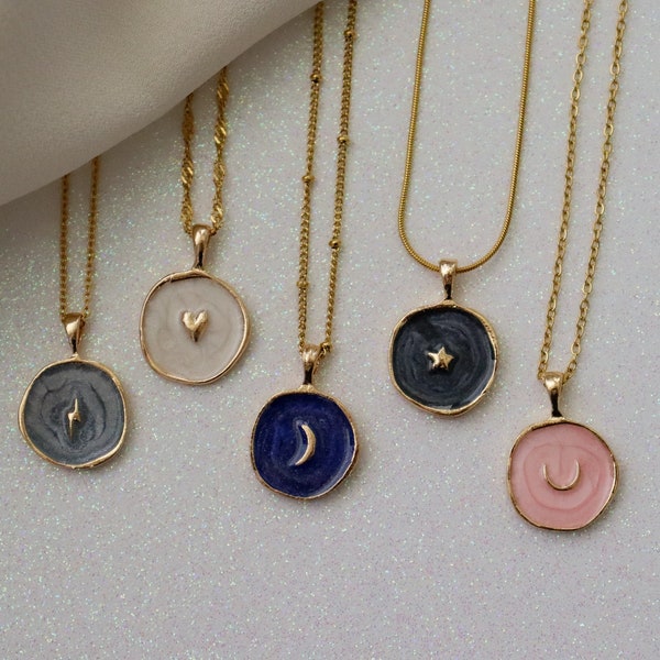 18K Gold Color Coin Necklace Heart, Star, Moon Shape Round Pendant Gold Necklace Waterproof Chain Moon Star Necklace Minimalist Jewelry Gift