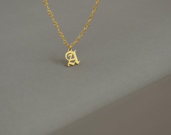 Celtic Calligraphy Initial Necklace ・ Gold A Letter Uppercase Charm Necklace Medieval Script Font Pendant Gold Filled Chain Women Jewelry
