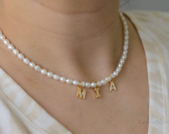Gold Mother of Pearl Letter Initial Necklace Freshwater Pearl Choker Necklace Gold Filled Charms Anti Tarnish Jewelry Waterproof Necklace