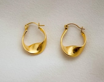 18K GOLD Smooth Twisted Hoop Dangle Earrings ・ Non Tarnish Waterproof Earrings Minimalist Feminine Sparkly Elegant Christmas Gift for Her
