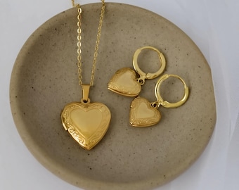18k Gold Heart Locket Earrings Necklace Set include Picture WATERPROOF Necklace Dog Cat Pet Mom Picture Necklaces Christmas Gifts for Her