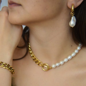 Boucles d'oreilles pendantes en perles baroques remplies d'or, bijoux vintage, boucles d'oreilles imperméables, boucles d'oreilles ras de cou en perles, parure de bijoux faits main, cadeau d'un ami image 9
