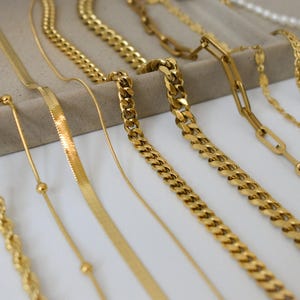 18K Gold FILLED Chain Necklace - Thick Big Link Chain Twist Figaro Bead Herringbone Necklace Pearl Necklace for Women Men, Kids Waterproof