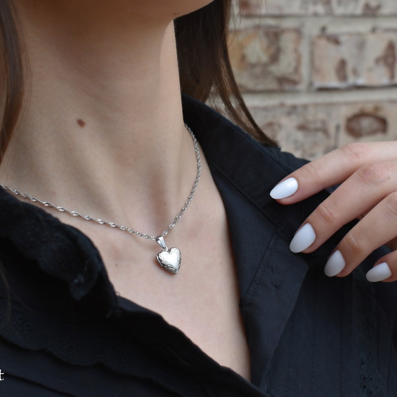 Heart Push Button Locket Necklace main image 0