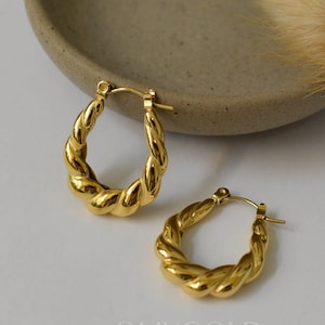18K Gold Hoop Earrings Twisted Croissant Earrings Waterproof Gold Jewelry Everyday Gold Handmade Earrings Gift for Her Women Necklace Set