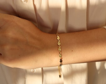 Gold Fish Luck Chain Bracelet · Minimalist Handmade Fish Shape Elegant Everyday Bracelet · Ankle Bracelet Body Jewelry Gold Filled Gift Her