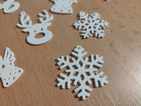 Festive Christmas Decoration thumbnail 5