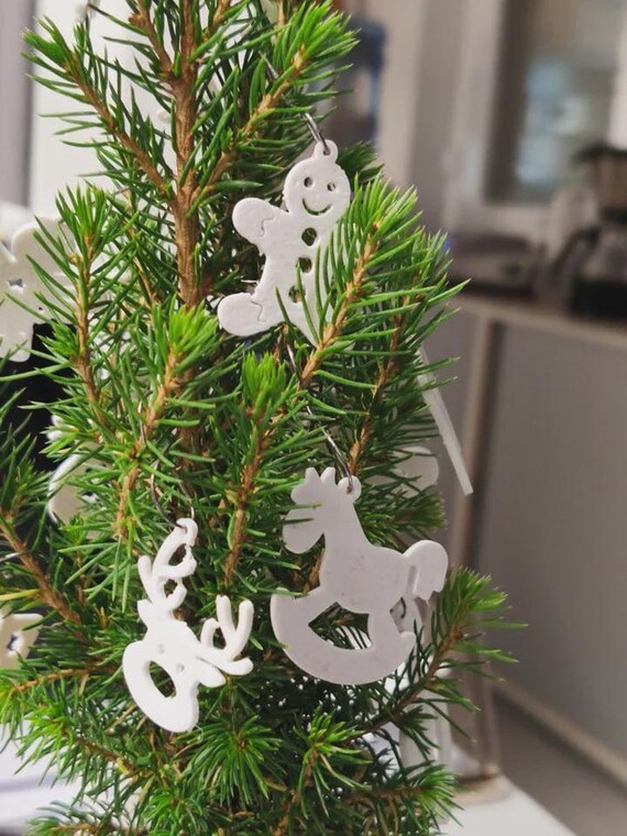 Christmas Decoration Set thumbnail 8